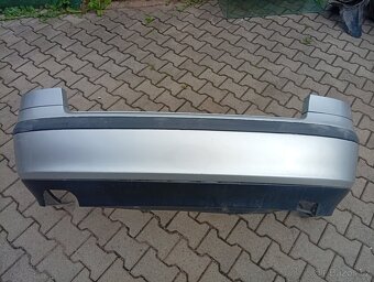 Prodám zadní nárazník na škoda Octavia 2, sedan rok 2008, p - 3