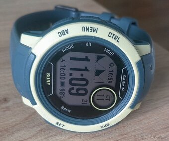 Garmin Instinct® 2 Surf Edition - 3