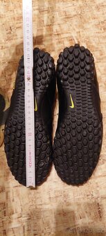 Fotbalové turfy - 3