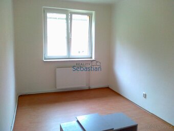 Pronájem bytu 2+1 v Dolních Libchavách - 3