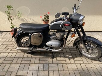 Jawa 250 592 - 3