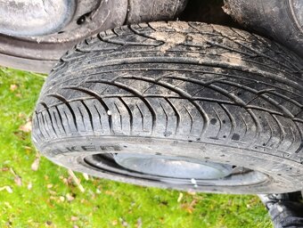 Pneumatiky na plechových discích - 3