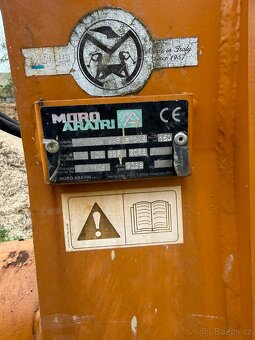 Prodám pluh Moro Aratri 3+1 warrior - 3