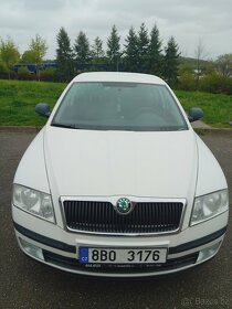 ŠKODA OCTAVIA II , 1.6 MPI (Liftback) - 3