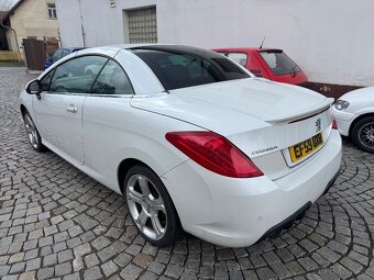 Díly z tohoto vozu Peugeot 308cc 2.0hdi - 3
