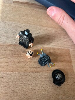 Lego Piráti z Karibiku - Černovous - 3