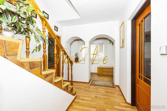 Prodej domu 5+1 s krbem, balkonem a zahradou 183m2, Jívoví - - 3