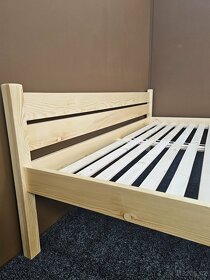 Prodám nové masiv zvýšené postele Nuno 180x200 s roštem - 3
