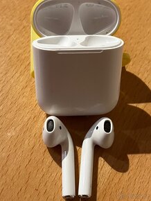 AirPods 2- sluchátka k iphone - 3