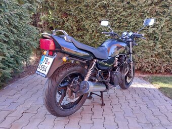 Honda CB 750 F2 - 3