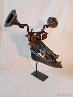 STEAMPUNK RECYCLE ART - 3