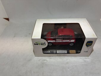 Modely aut Abrex - 3