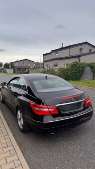 Mercedes E220 CDI coupe / 2013 / 125kw / automat - 3