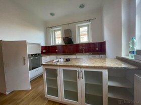 Prodej prvorepublikové vily, Karlovy Vary-Tuhnice ID 540 - 3