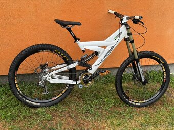 DH celoodpružený bike Diamodback Strike oldschool - 3