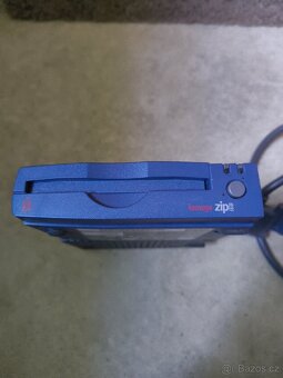 Externí disketová mechanika iomega zip 100 - 3
