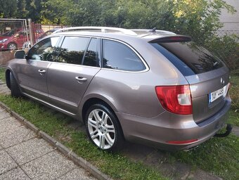 Škoda Superb Combi V6 3.6 4x4 MR 2011 původ ČR, po servisu - 3