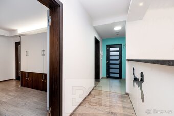 Prodej patrového rodinného domu se zaradou v Třemošné, 1270m - 3