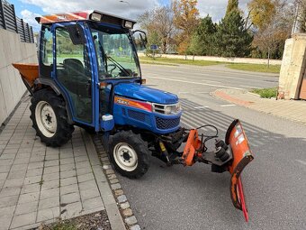 ISEKI TH4330 4x4 - 3