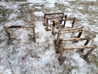 Kovové držáky - 3