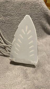 Žehlička Elta DB100N - 3