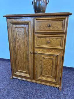 Komoda - 3