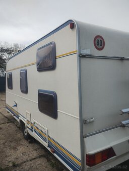 Obytný přívěs karavan - 3