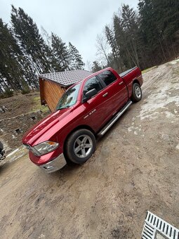 Dodge Ram 1500 - 3