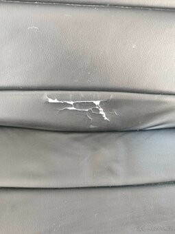 Křeslo otočné - 3