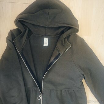 Šaty na zip s kapucí vel.L - 3