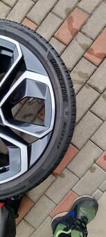 Alu kola 5x112 R19" zimní pneu - Octavia 4 - 3