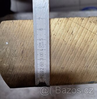 Bronzový materiál - 3