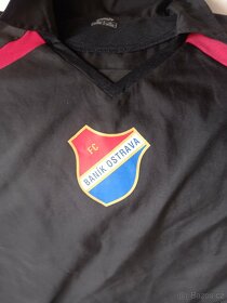 Dres Banik - 3