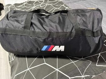BMW M4 F82 performance indoor plachta - 3