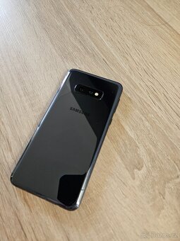 Samsung Galaxy s10e - 3