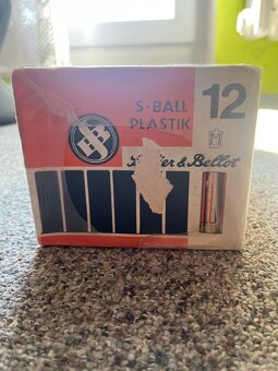 S-BALL PLASTIC - 3