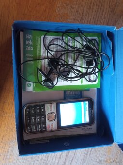 Nokia C5 - 3
