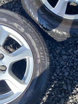 225/55r16 - 3