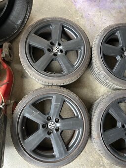 Alu kola Škoda vw audi r18 5x112 225/40/18 letní - 3