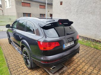 Audi Q7 - 3
