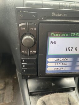 Škoda Octavia 1 2din rádio - 3