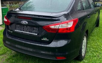 FORD FOCUS - 3