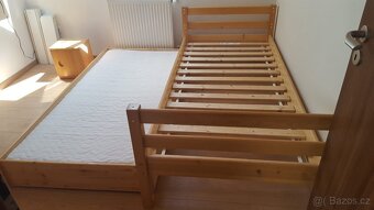 Domestav kvalitní postel z masivu (200x90) s nočním stolkem - 3