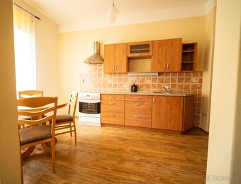 Prodej bytu 2+1, 70 m² – Broumov - 3