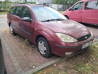 Osobní automobil Ford Focus kombi - 3