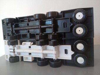 Plechové modely Kaden Tatra Veterán racing. - 3