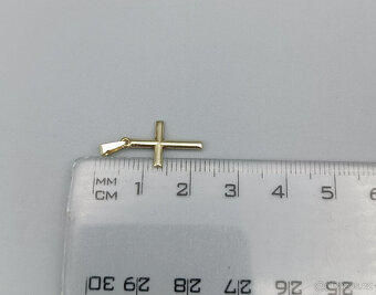 Zlatý přívěsek kříž 0,65g, 14 kt, 585/1000 - 3