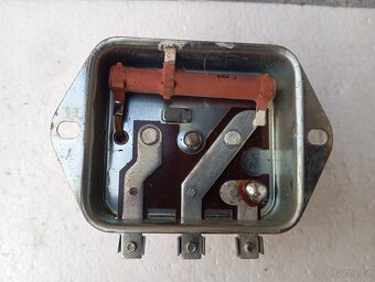 Jawa,ČZ regulační relé Magneton - 3