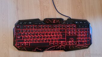 Herní klávesnice - 3