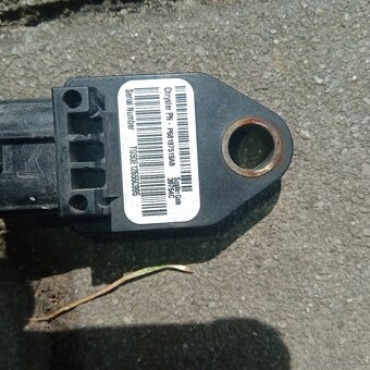 Prodám mlhová světla a čidla nárazu na Fiat Freemont - 3